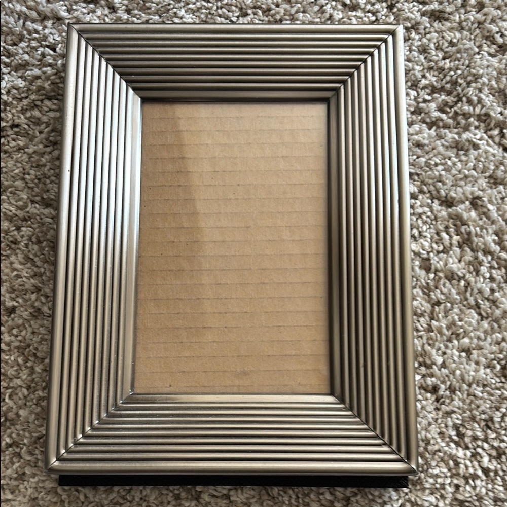 Elegant Silver Photo Frame